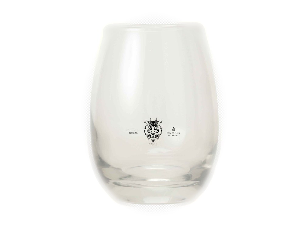 薄いグラス Kannpai glass